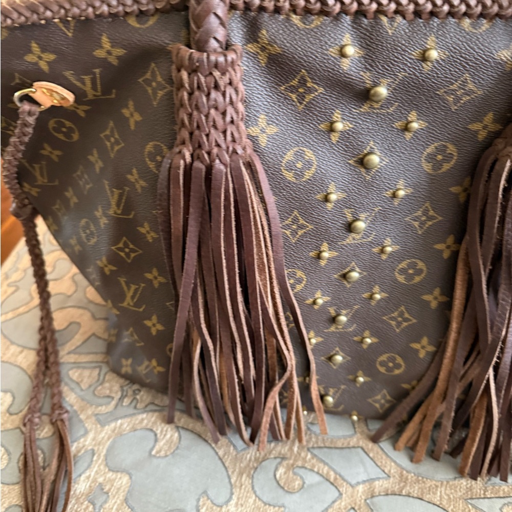 Louis Vuitton Brown Tote with Fringe and Scarf - Picture 6 of 16